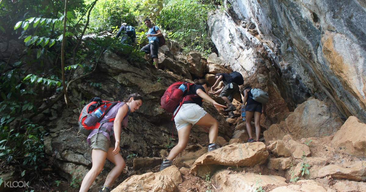Vang Vieng Trekking To Pathao – Tham Nam Caving Full Day 3