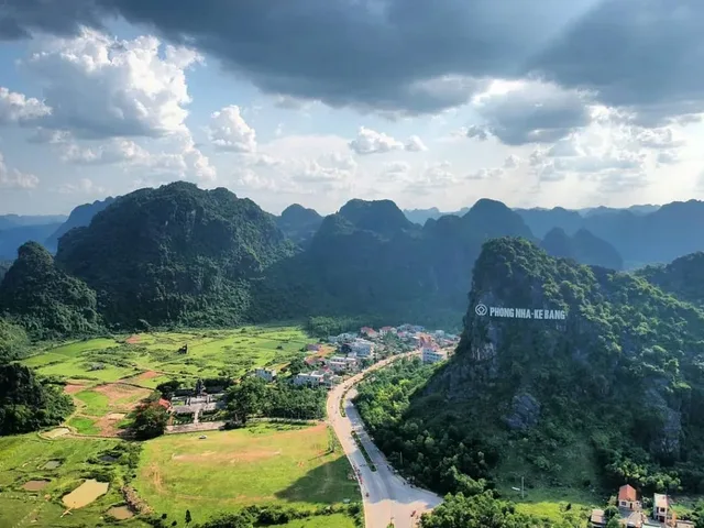 1 Day Hang Tien Cave Discovery