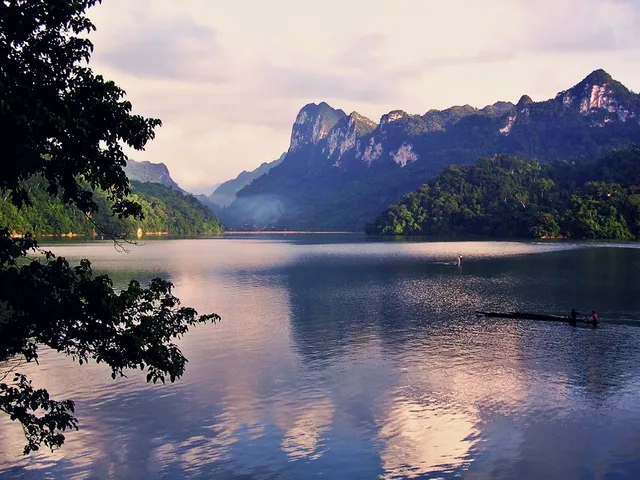 5 Days Hanoi - LangSon - CaoBang - Babe Lake