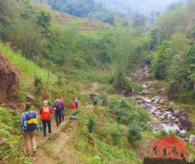 4 Days BaBe Lakes and Ban Gioc Waterfalls 4