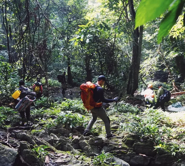 Cuc Phuong and Tam Coc Trekking Tour - 3 Days 2