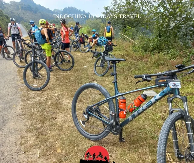 Cycling in Cat Ba Peaceful Landscape - 3 days 3