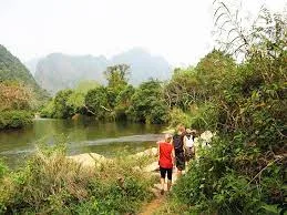 Hanoi - Lan Ha Bay – Trekking at Cat Ba National Park - 2 Days 2
