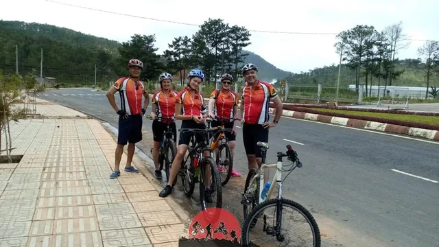Luang Prabang Cycle To Hanoi - 8 Days 3