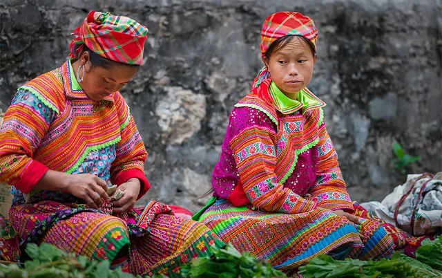 Sapa Trek To Rice Paddies and Cultures - 1 Day 3